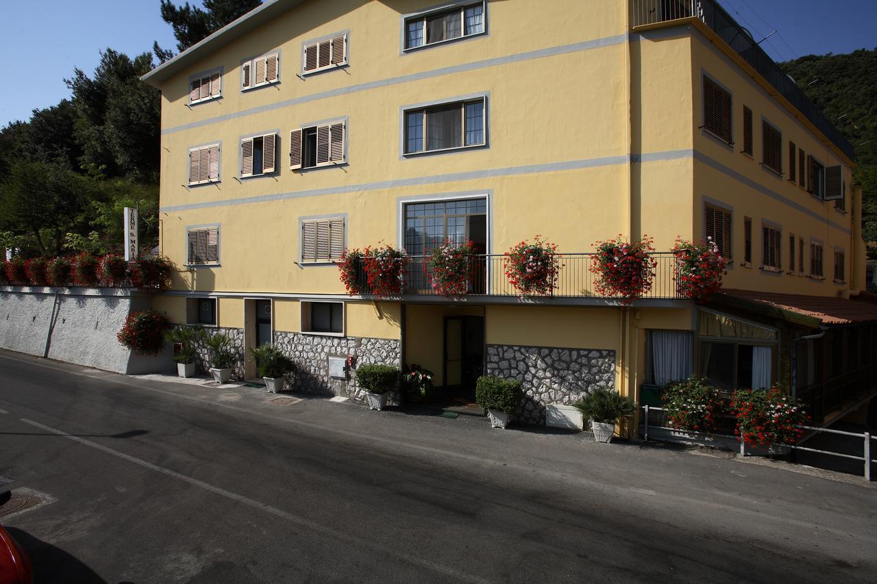 Albergo Terme Santamaria คาสเตลฟอร์เต ภายนอก รูปภาพ