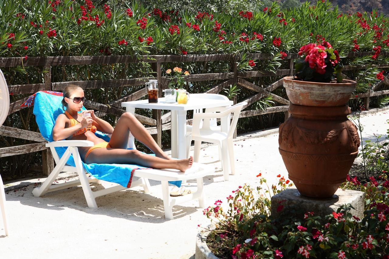 Albergo Terme Santamaria คาสเตลฟอร์เต ภายนอก รูปภาพ