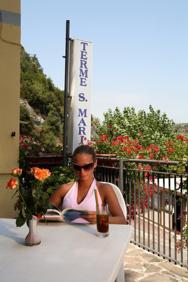 Albergo Terme Santamaria คาสเตลฟอร์เต ภายนอก รูปภาพ